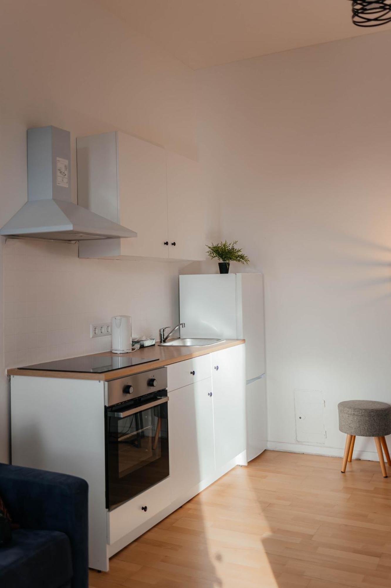 וינה Lax Apartments מראה חיצוני תמונה